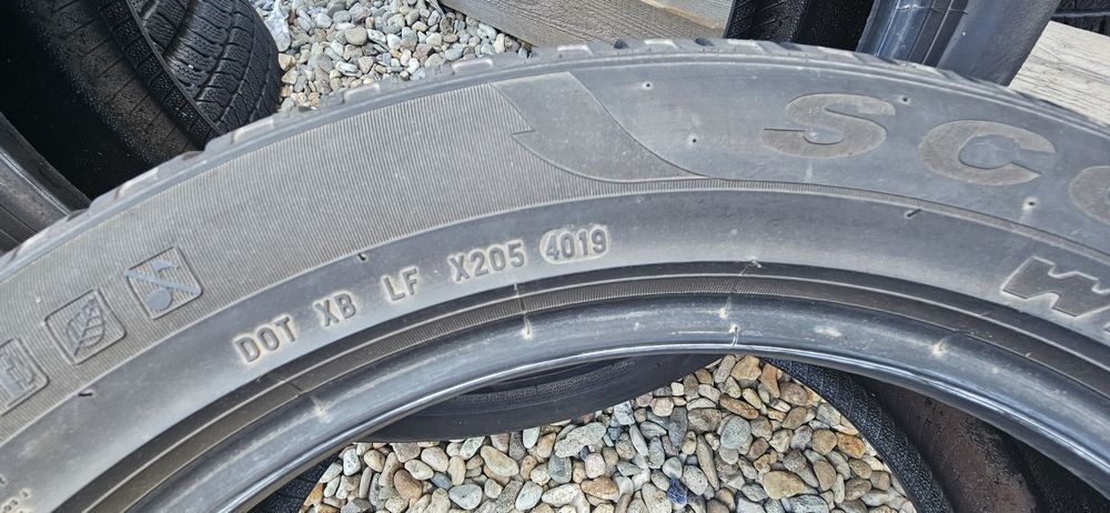 Anvelope Pirelli Scorpion Winter 235/50 R19 103H M+S