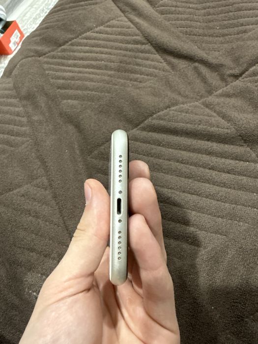 Айфон 11 сломан дисплей