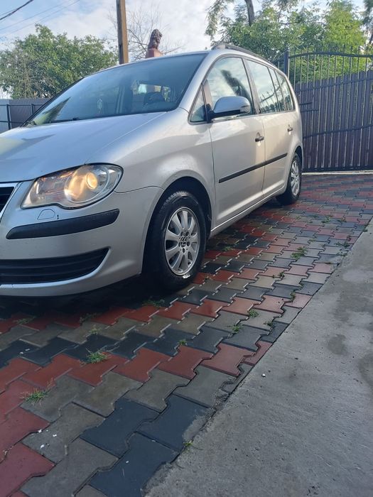 De vanzare : vw touran