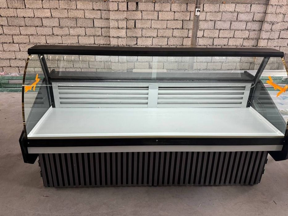 Витрина холодилникла