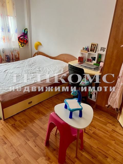 Дава се под наем Тристаен апартамент в София, Люлин 3 - 88 кв.м за 550 € - Снимка #10