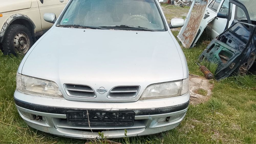 Продам  машины по запчастям