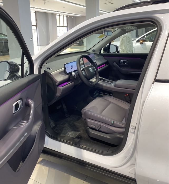 Leapmotor C16 210KM Premium Gibrid Dop Opsiya 3 yil Garantiya 25/26