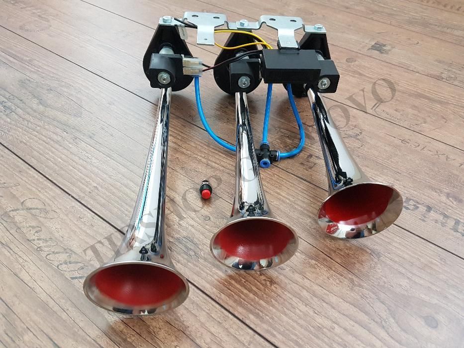 Тройна тромба с мелодия за камиони 24 волта/2 ампера/125 децибела