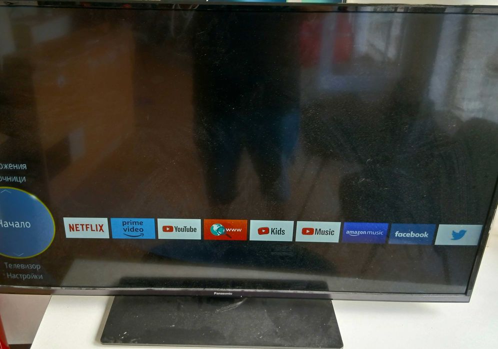PANASONIC 43 '' Internet TV