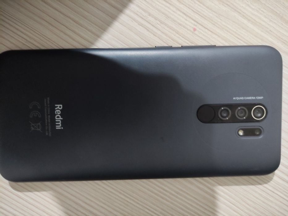 Телефон Redmi 9.
