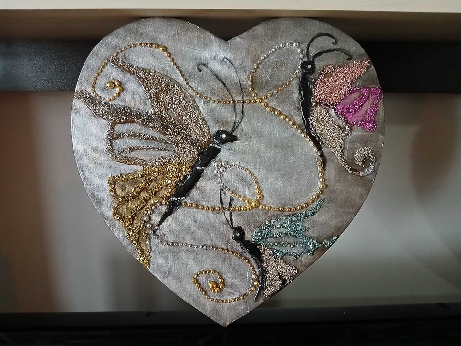 Картина с пеперуди за влюбени