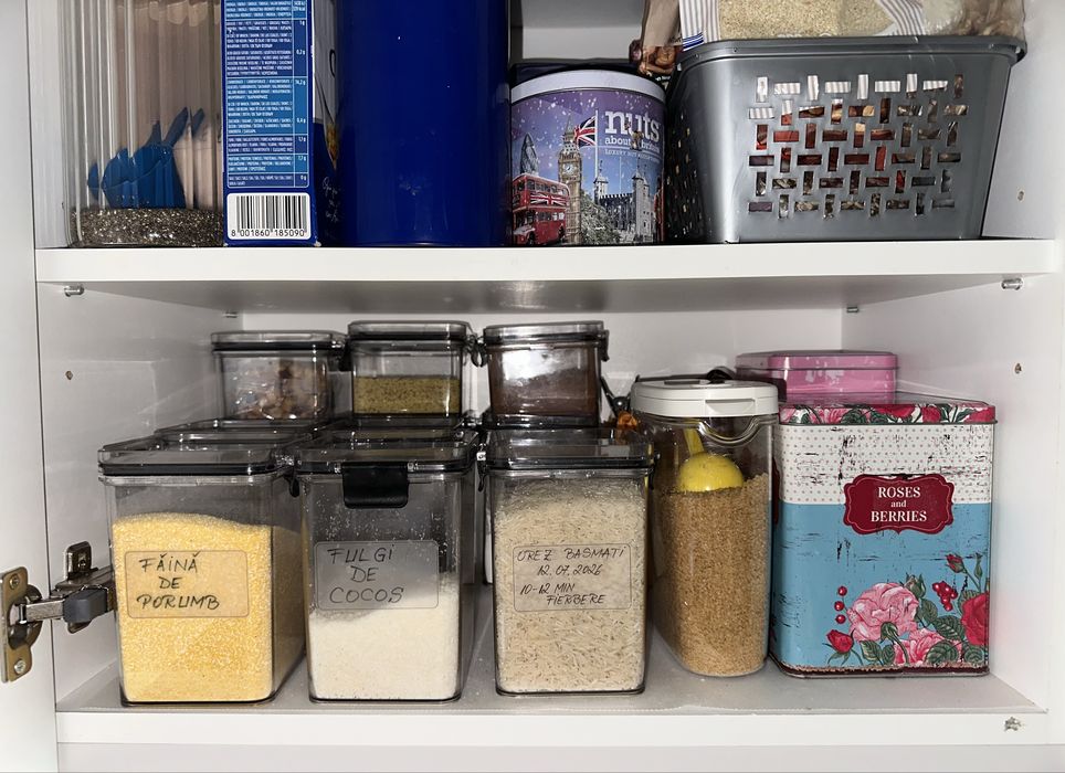 Servicii de organizare / sortare /debarasare / declutter