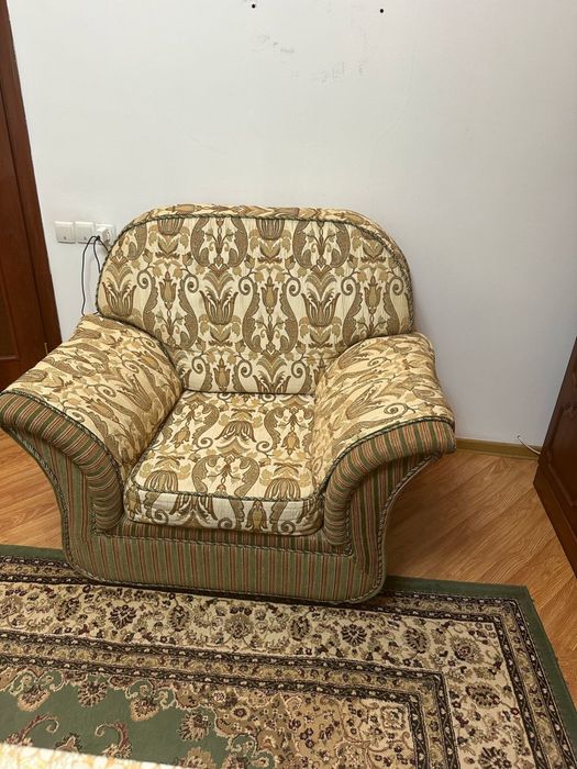 Диван для гостиной