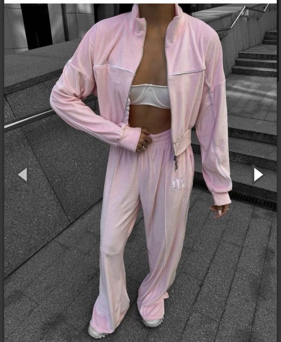 Дамски плюшен екип в розово