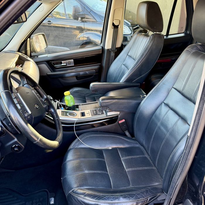 Range Rover Sport HSE Autobiography