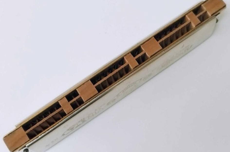 Veche Muzicuta Hohner seria Vineta nr. 4, copii