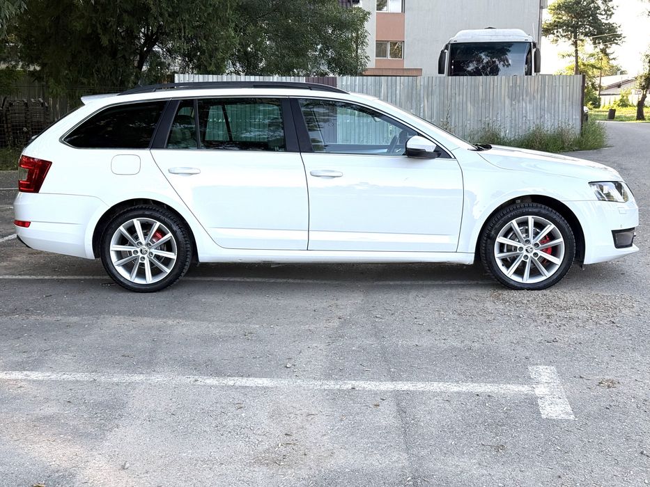 Scoda octavia  3 an 2014 EURO 6 Impecabila