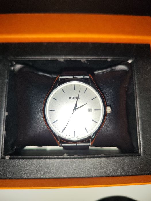 Când ceas elegant Doxa