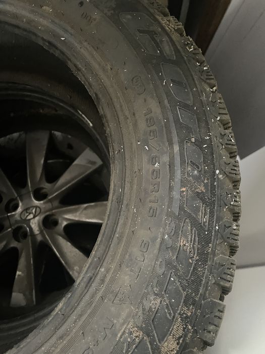 195/65 Р15 покришка