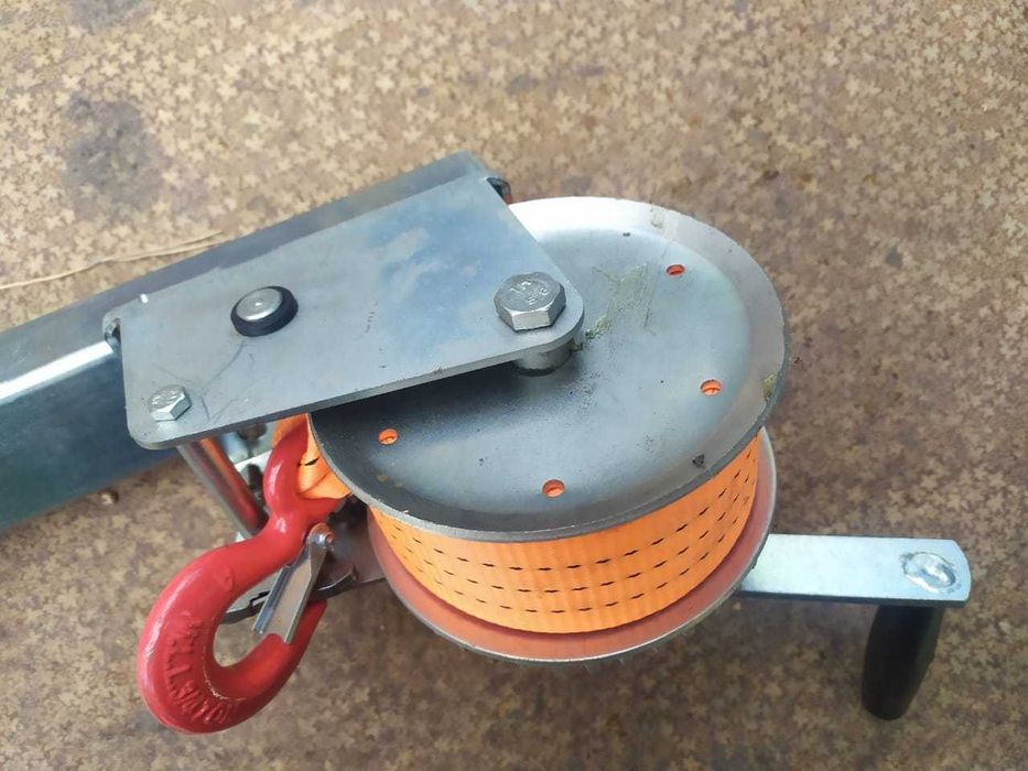 фаркопы легковые