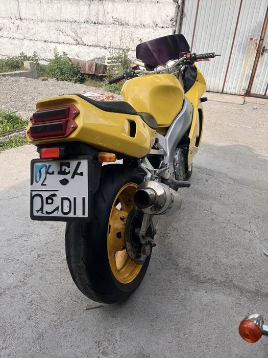 Yamaha YZF 750r 1995 год