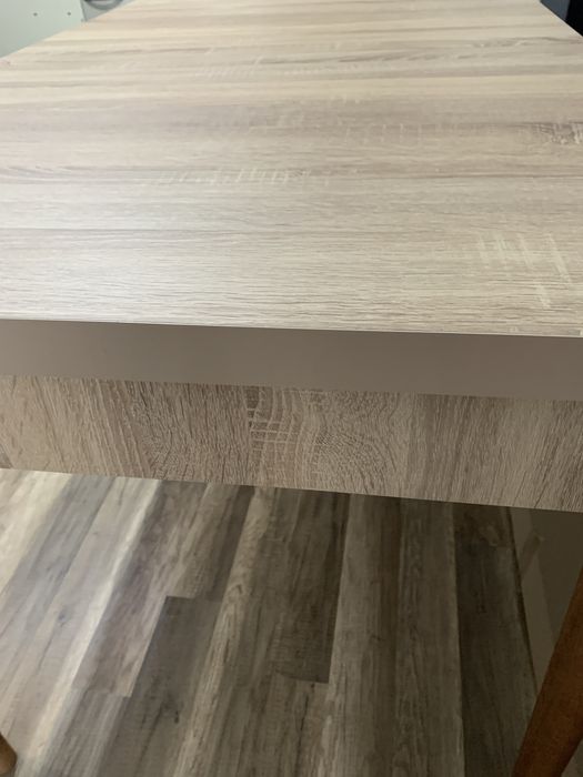 Разтегателна трапезна маса