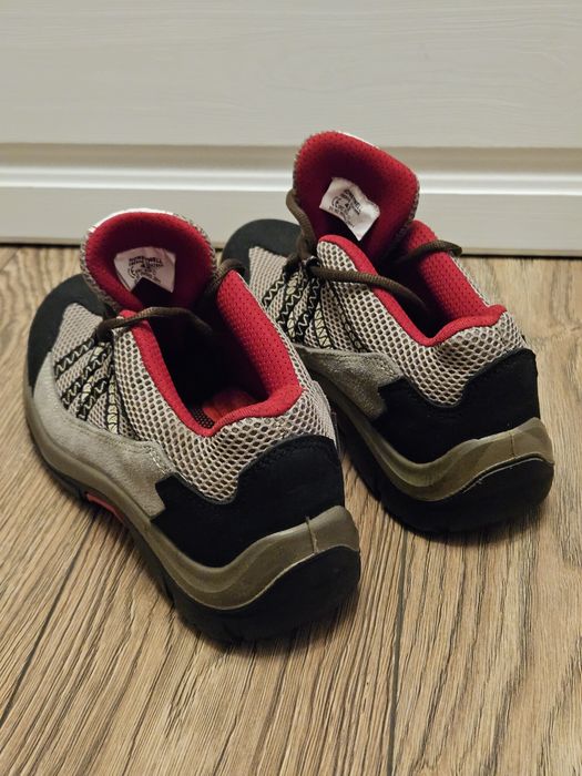 Pantofi cu protecție Honeywell 42