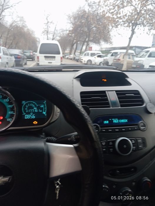 Продаётся Спарк 2018 год пробег 180.000 состояние хорошее цена 6.000 у