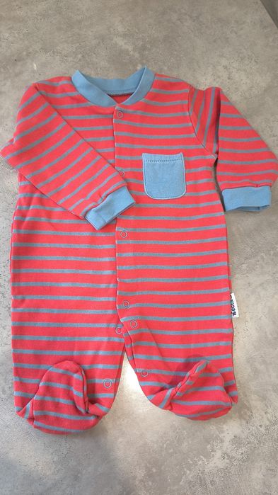 Продам детские вещи