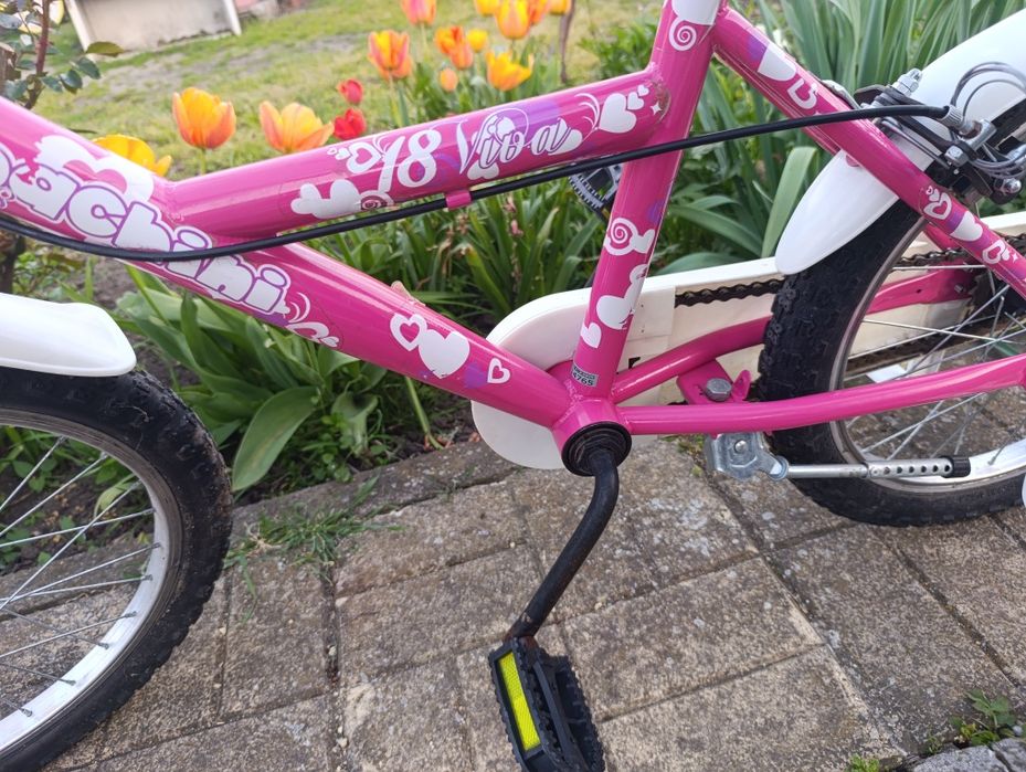 Детско розово колело с помощни гуми - 18 цола