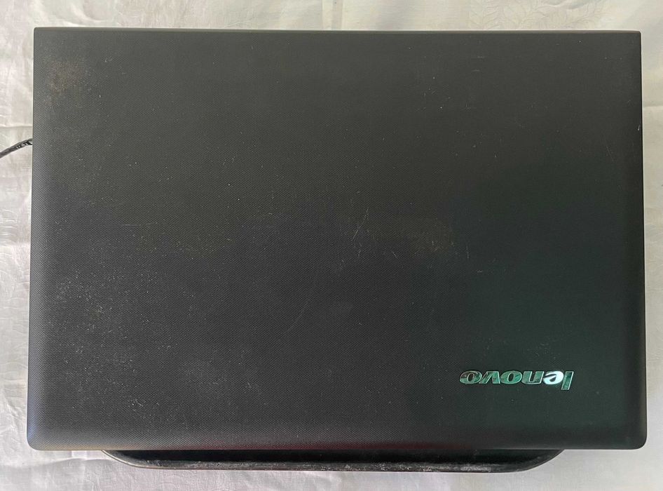 Laptop Lenovo defect, mouse, cooler si incarcator