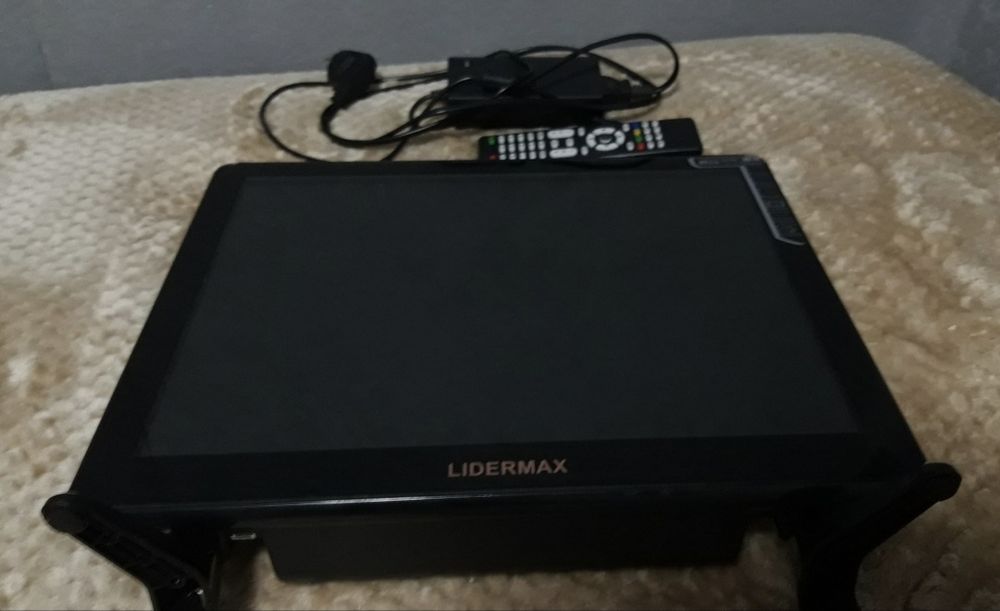 Телевизор LIDERMAX 19"