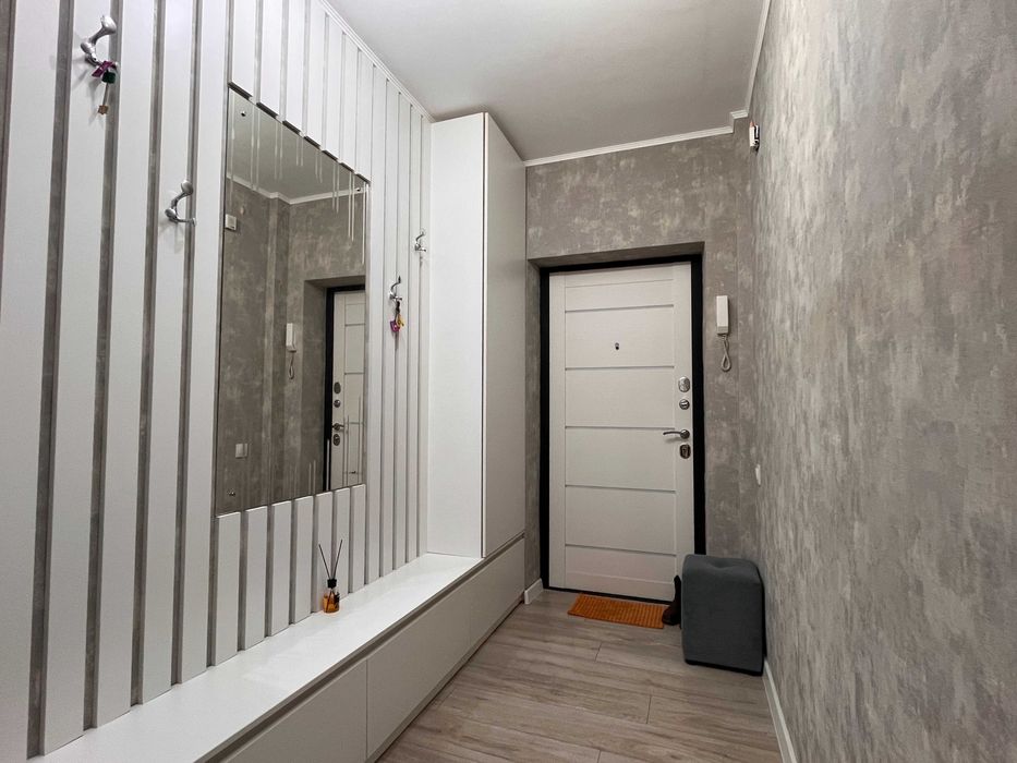 Продам 2 ком квартиру