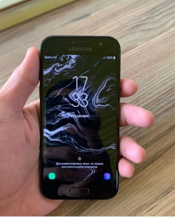 Samsung a3 память 16гиг