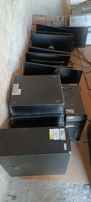 Продавам офис техника, компютри , монитори и принтери