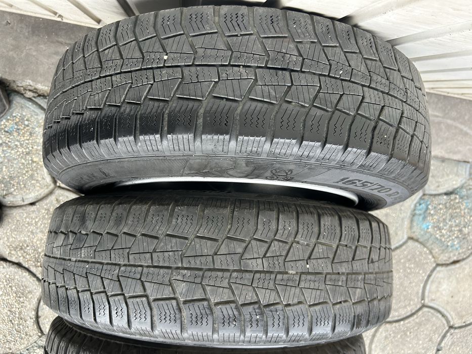 Jante aliaj 5x100mm, anvelope iarna 165/70 R14, Skoda Fabia, Rapid, VW Polo, Fox, Seat Ibiza