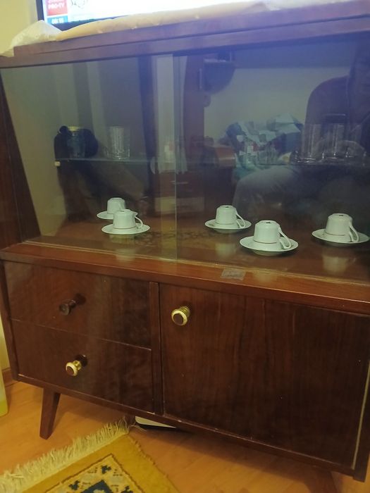 Comoda din lemn pt tv