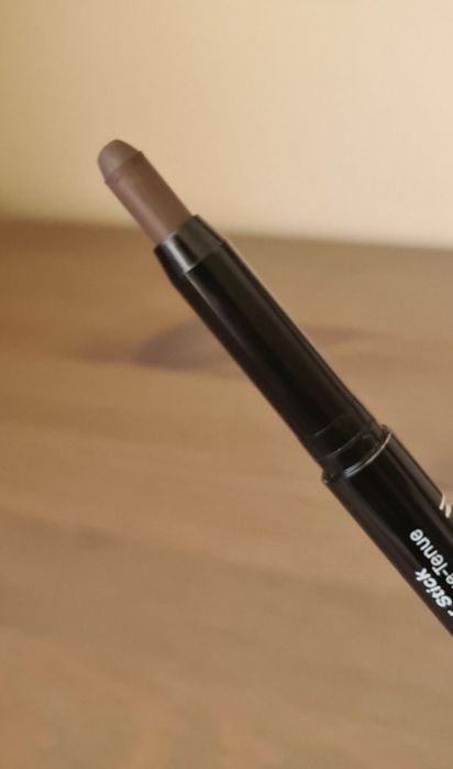 Козметика на Bobbi Brown, YSL и др. и Mac
