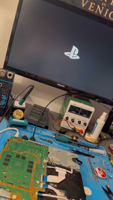 Reparatii telefoane, laptopuri, console | Display baterie microsudura