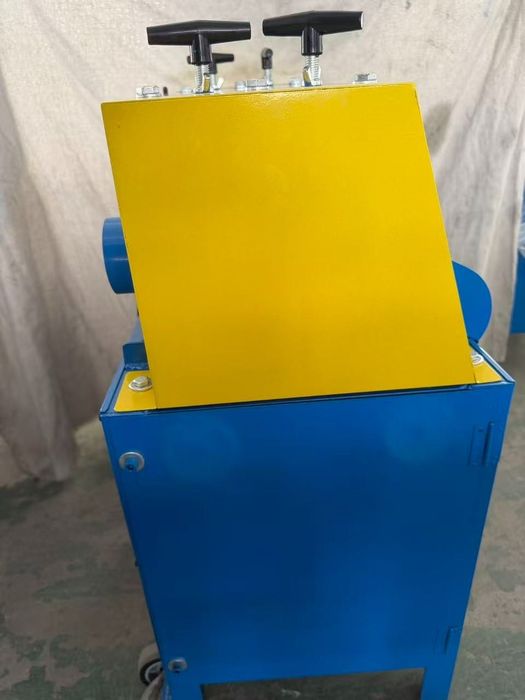 Mașină noi industriale de dezizolat decojit deblancat cabluri cupru aluminium cu capacitate de 1,5-72 mm, putere de 3 kW și alimentare la 220v
