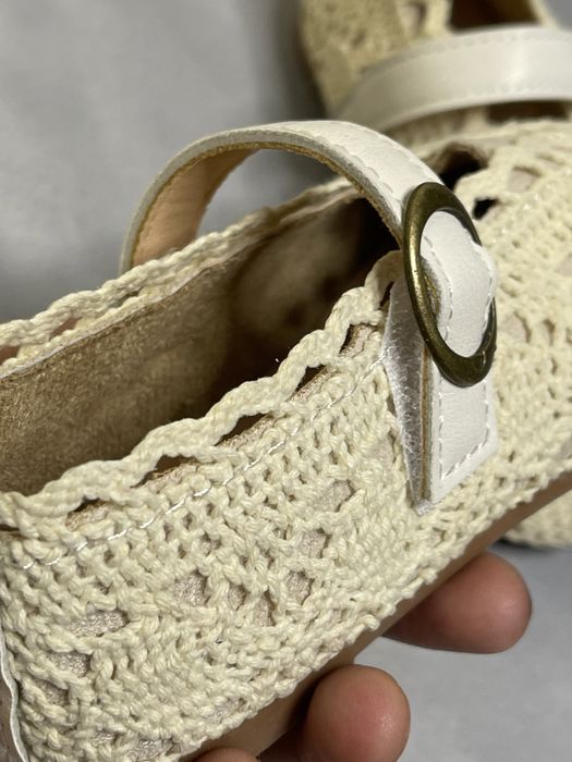 Детская обувь. Сандали для девочек. Разные модели