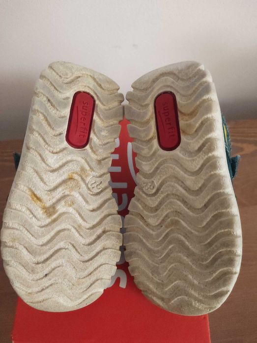 Adidasi Superfit mărimea 22