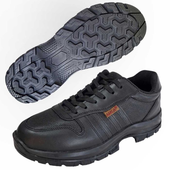 Продается  по перечислению кожаная спецобувь ,ботинки,кроссовки,ремни