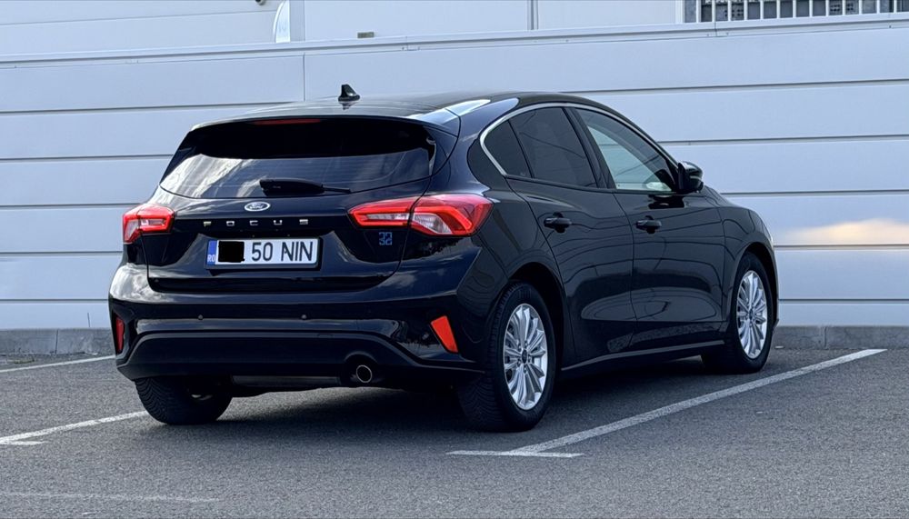 FORD Focus 2019 — imagine 3