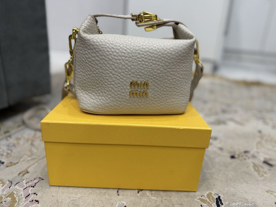 Продам сумки дешева