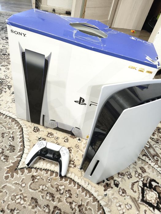 Play station 5 (PS5)