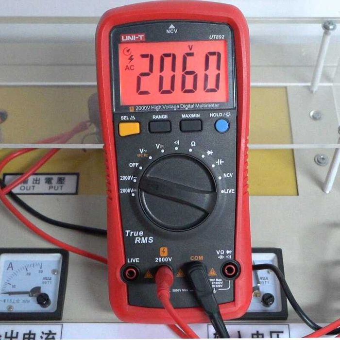 Мультиметр UT892