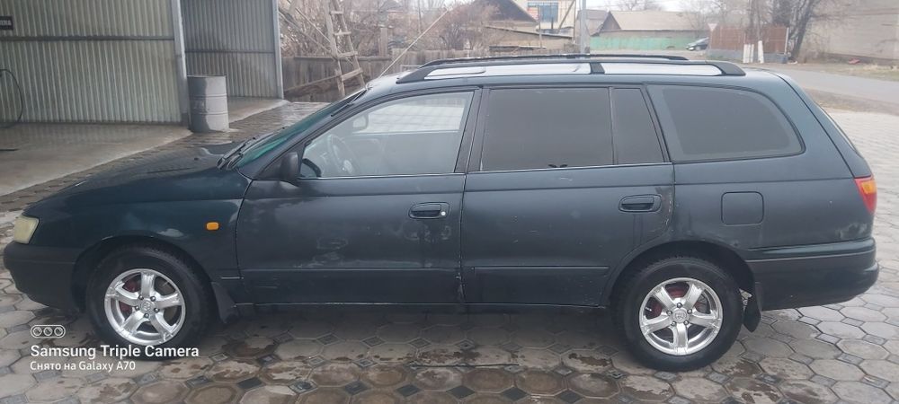 Тойота карина е универсал