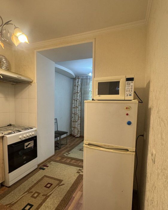 Аренда квартиры в центре 2/2/4 ЭКО базар Феруза магазин Чимган евро