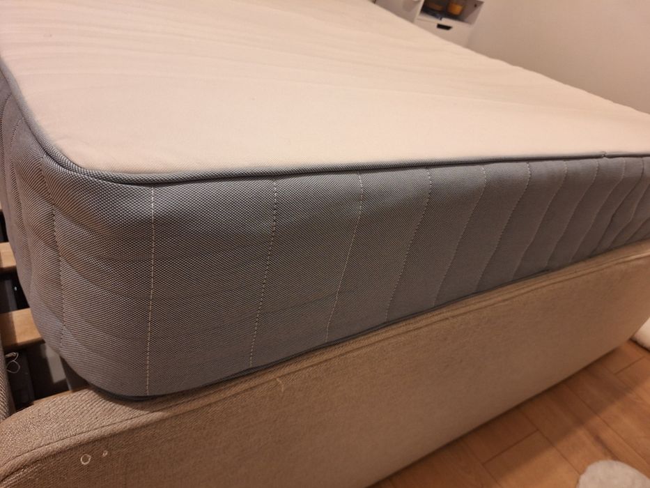 Матрак 200х140см IKEA еднолицев