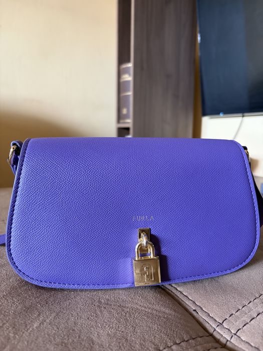 Furla  Artemis чанта