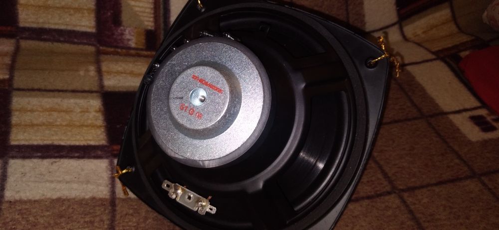 Boston accustic в отличном состоянии