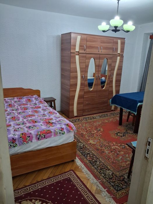 Închiriez camera în Focșani