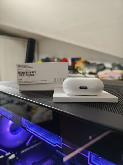 Apple Airpods 4 Оригинал